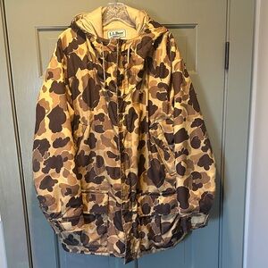 Vintage L.L. Bean Brown and Tan Camouflage Parka